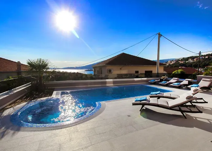 Apartment Bareta 2