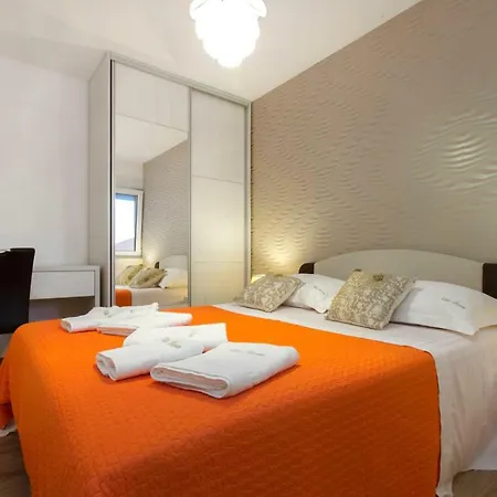 Appartamento Bareta 2 *