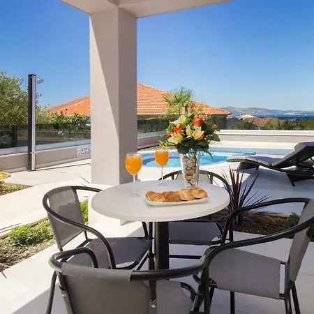 Lägenhet Bareta 2 Trogir